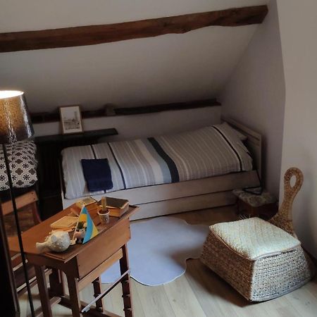 Chambre Calme Et Accueillante 13 Kmtrs Aeroport, Parking Gratuit, Navette Gare Ou Aeroport Saint-Germain-la-Poterie Exterior foto